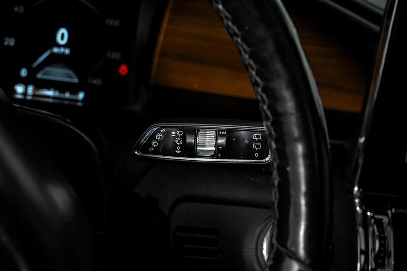 Used 2018 Lincoln Navigator L Reserve w/ Technology Package AWD/4WD image 24