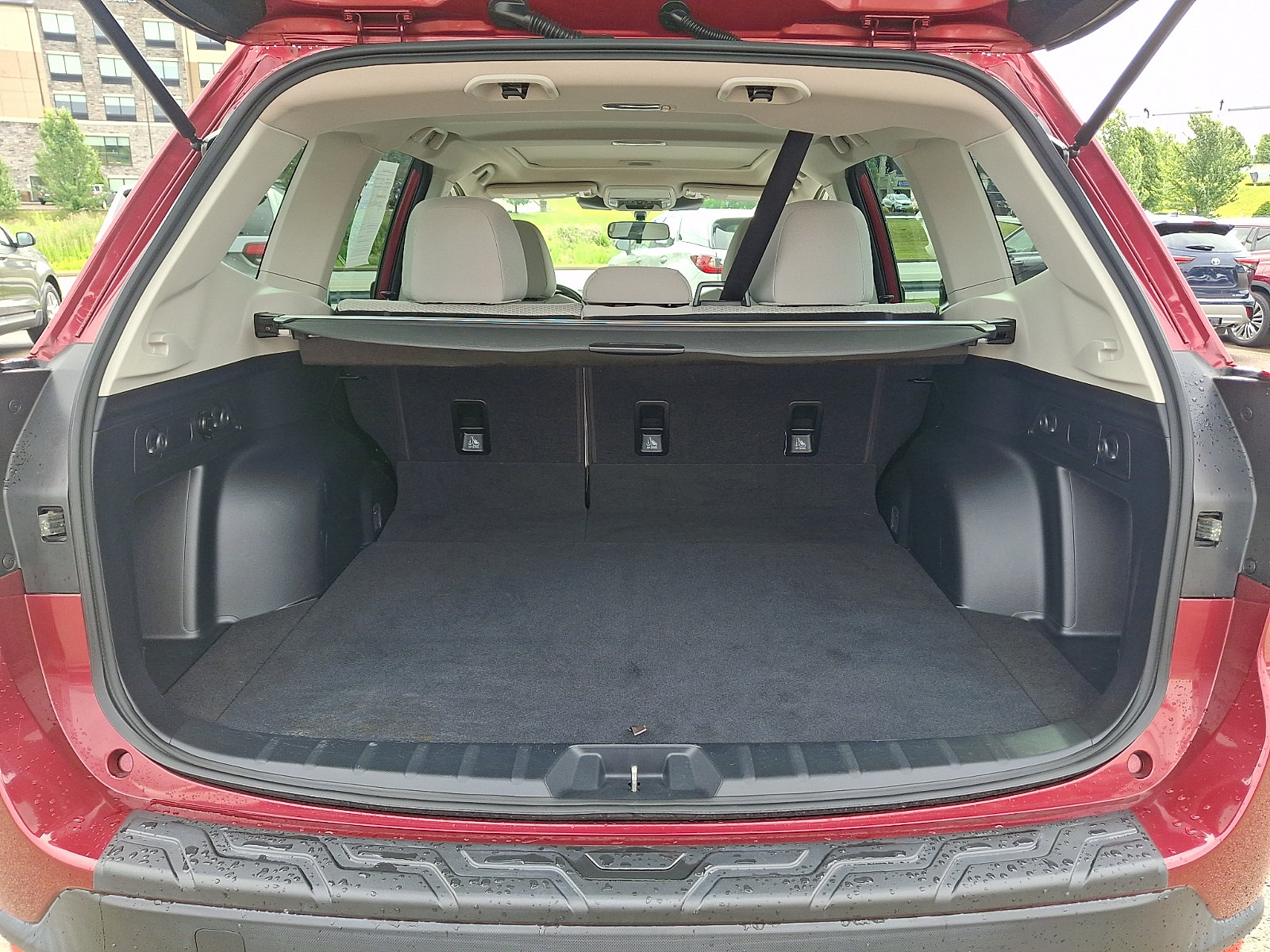 Used 2022 Subaru Forester Premium AWD/4WD image 29