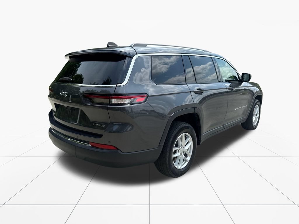 Used 2023 Jeep Grand Cherokee L Laredo w/ Luxury Tech Group I AWD/4WD image 8