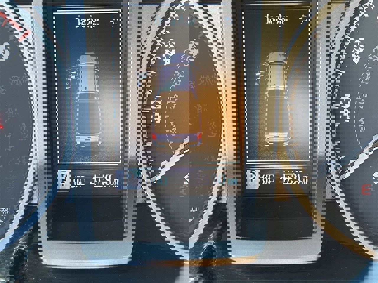 Used 2023 Toyota Tacoma Limited image 9