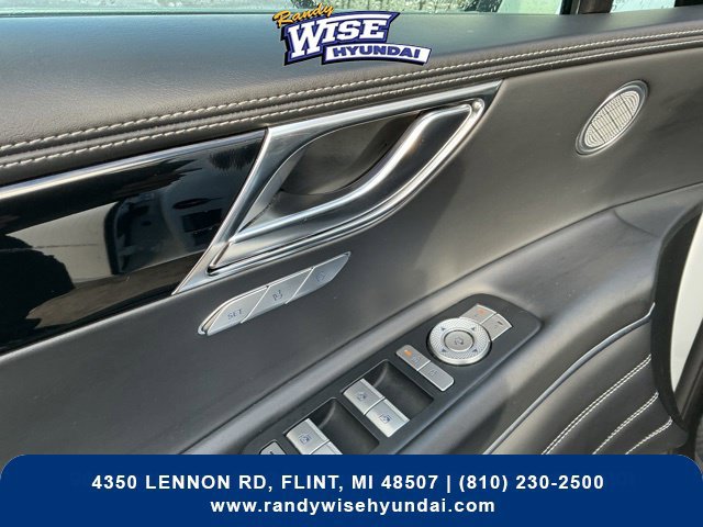 Used 2025 Genesis GV80 2.5T Standard AWD/4WD image 16