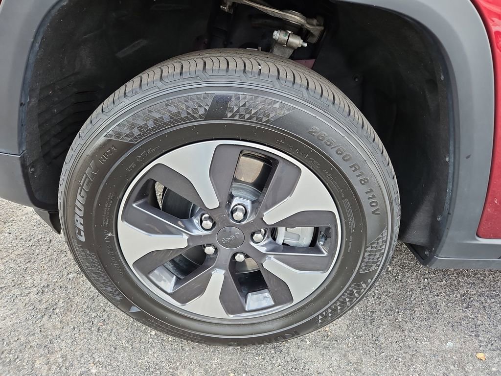 Used 2024 Jeep Grand Cherokee Limited 4xe image 37