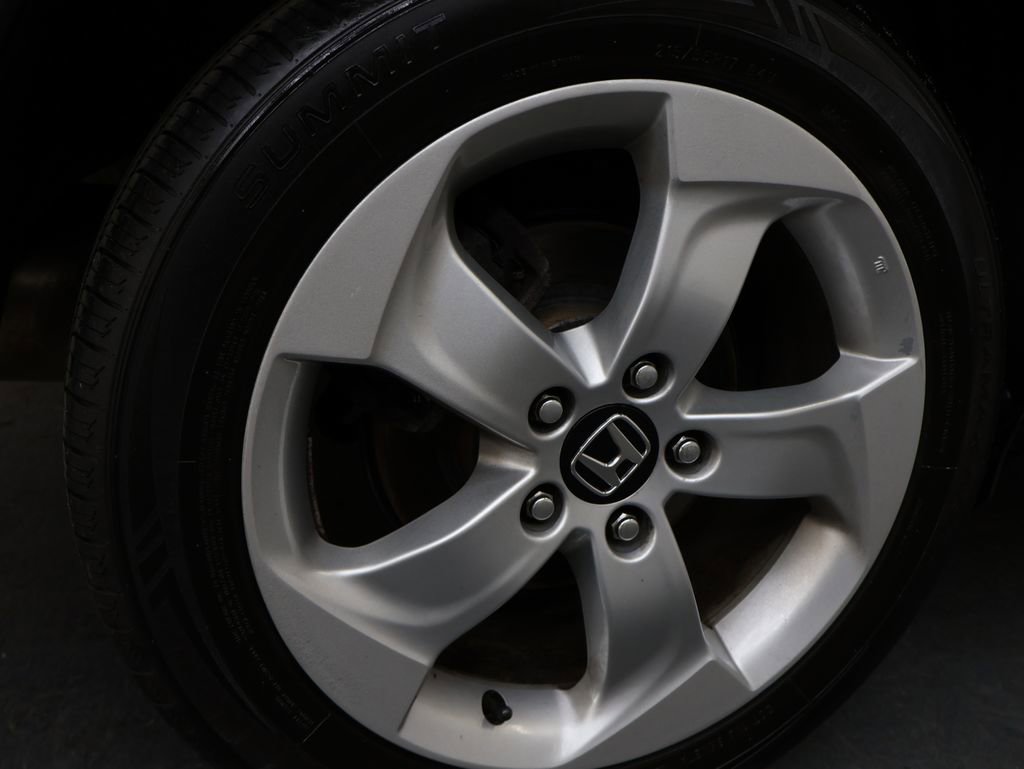 Used 2016 Honda HR-V LX image 28
