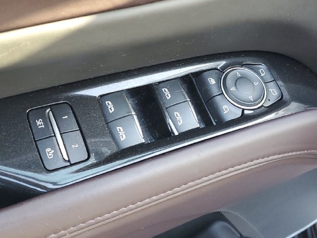 Certified 2021 Cadillac Escalade Premium Luxury Platinum AWD/4WD image 15