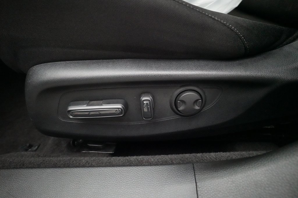 Certified 2024 Honda Accord Sport image 28