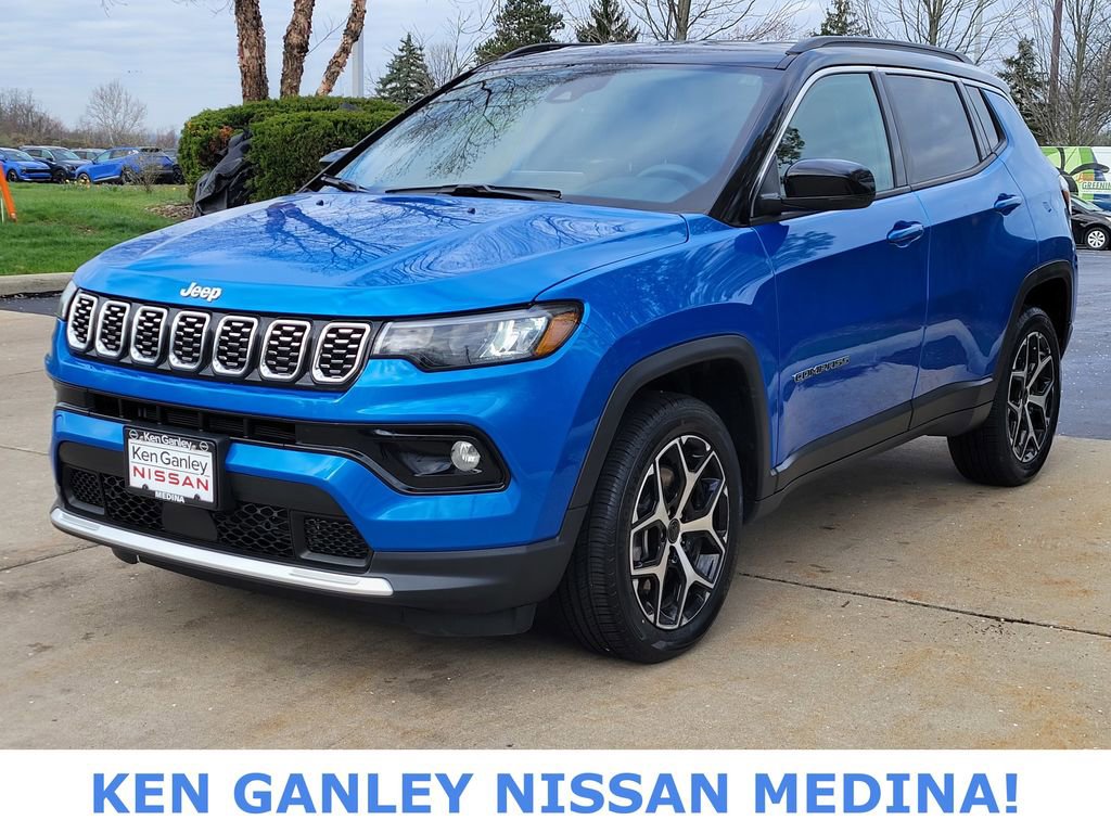 Used 2025 Jeep Compass Limited image 7