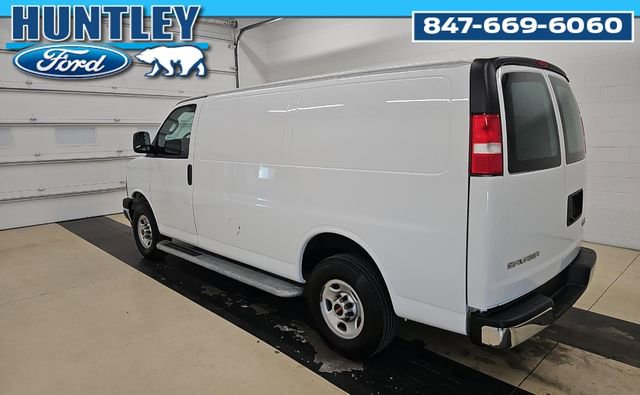 Used 2024 GMC Savana 2500 w/ Driver Convenience Package image 5