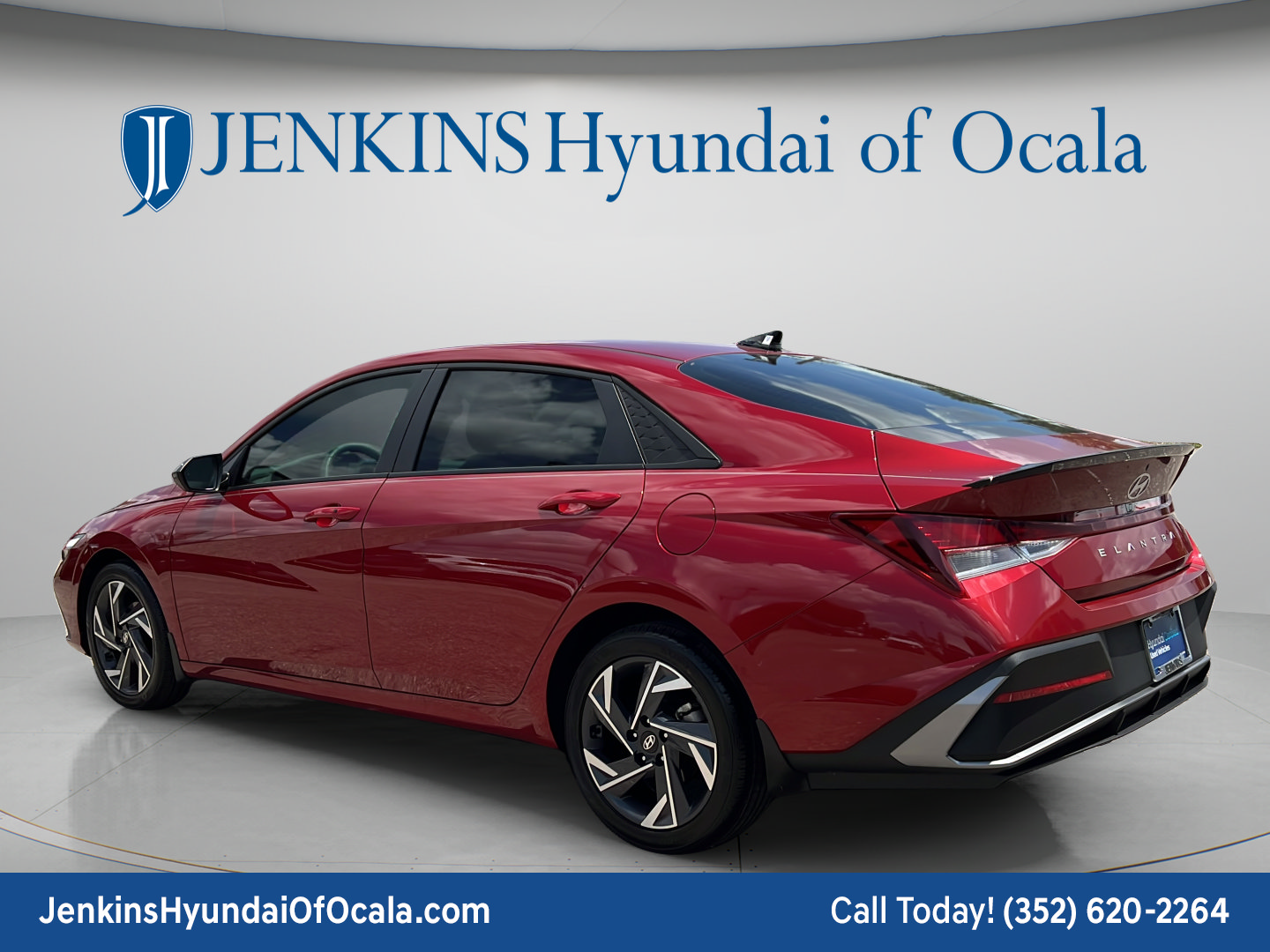 Certified 2025 Hyundai Elantra Sport FWD image 5