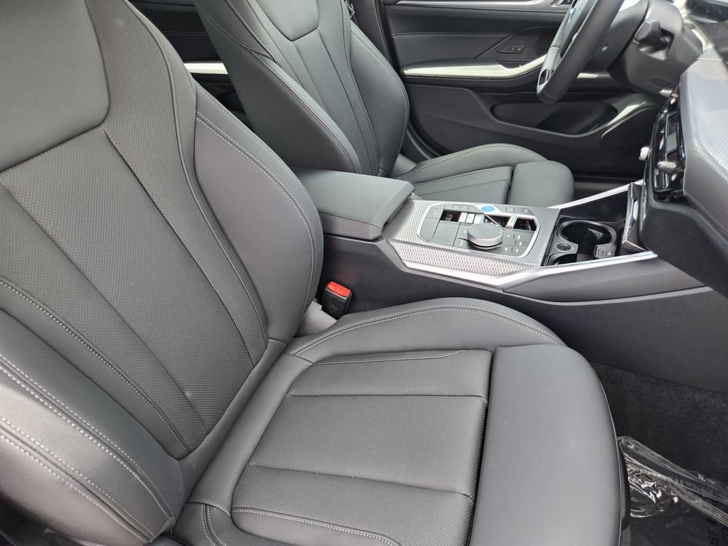Certified 2025 BMW i4 xDrive40i AWD/4WD image 14