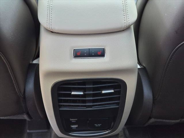 Used 2019 Lincoln MKC Reserve AWD/4WD image 18