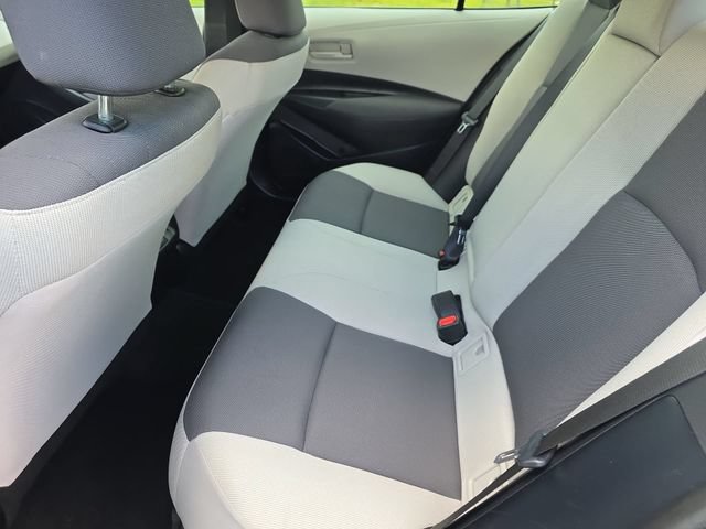Used 2026 Toyota Corolla LE FWD image 15