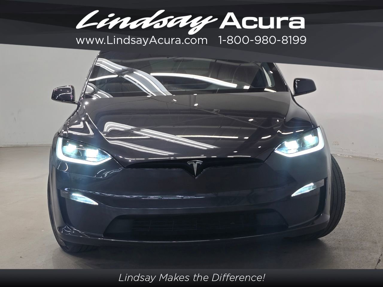 Used 2025 Tesla Model X AWD/4WD image 2