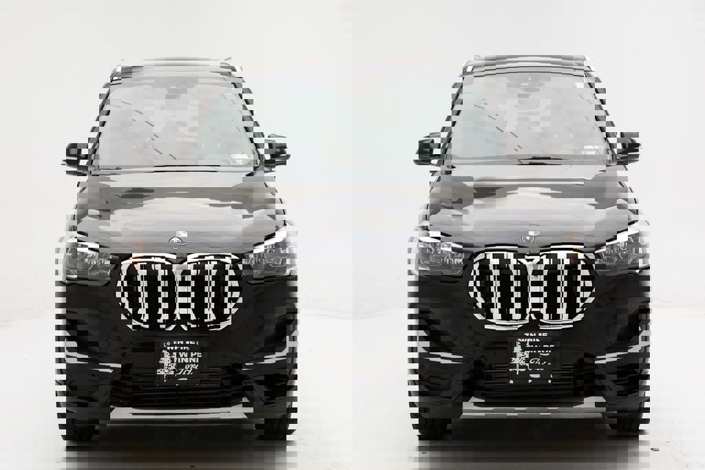 Used 2021 BMW X1 xDrive28i image 5