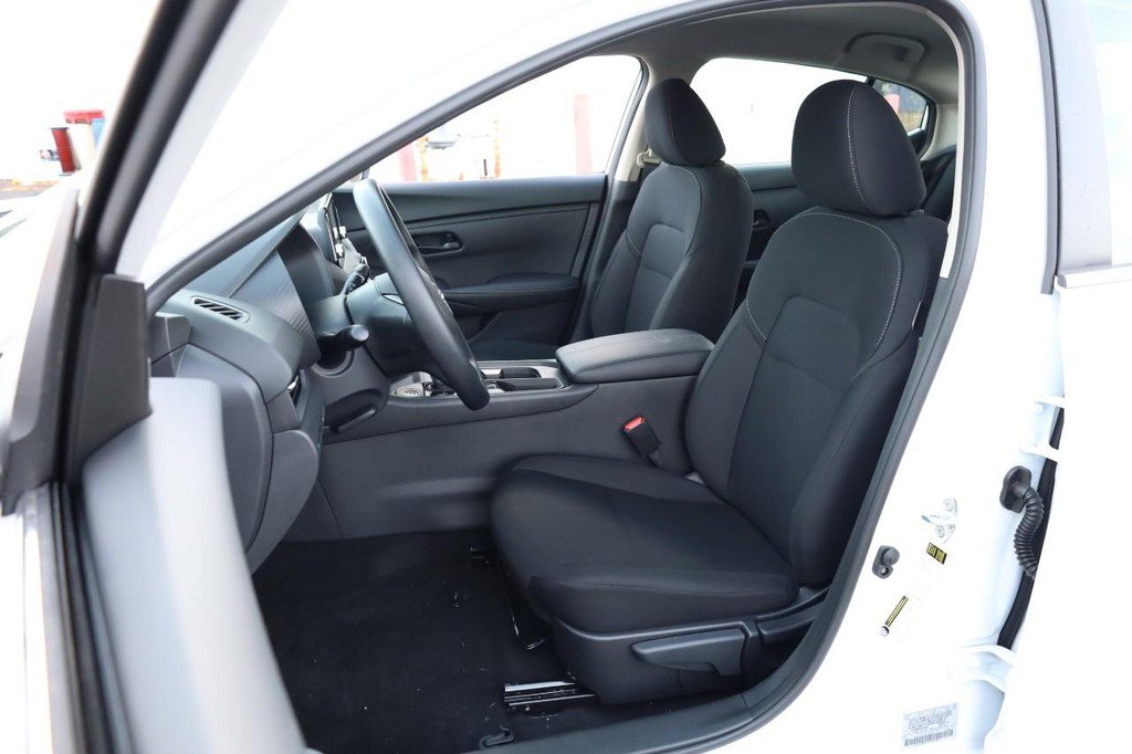 New 2025 Nissan Sentra S image 8