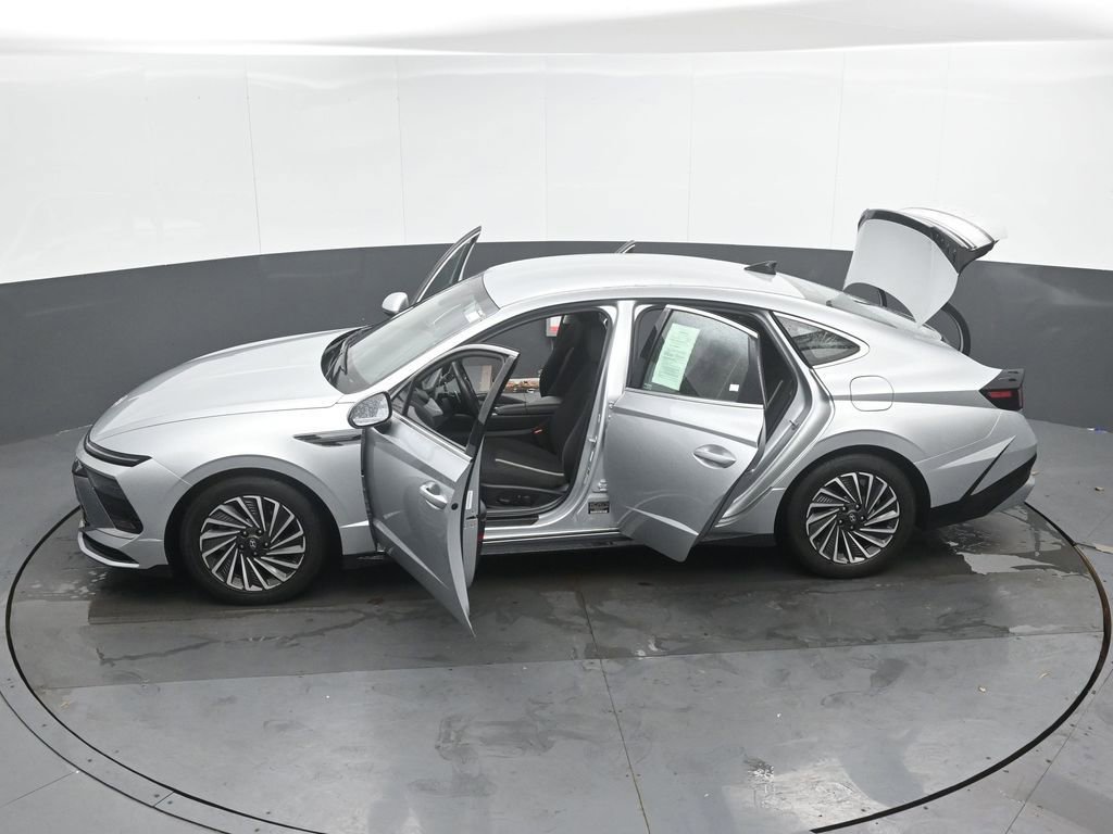 Certified 2025 Hyundai Sonata SEL image 48