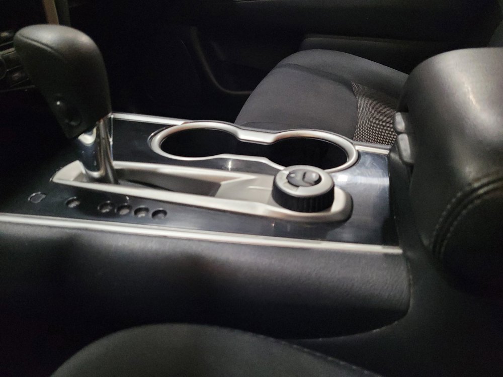 Used 2019 Nissan Pathfinder S AWD/4WD image 26