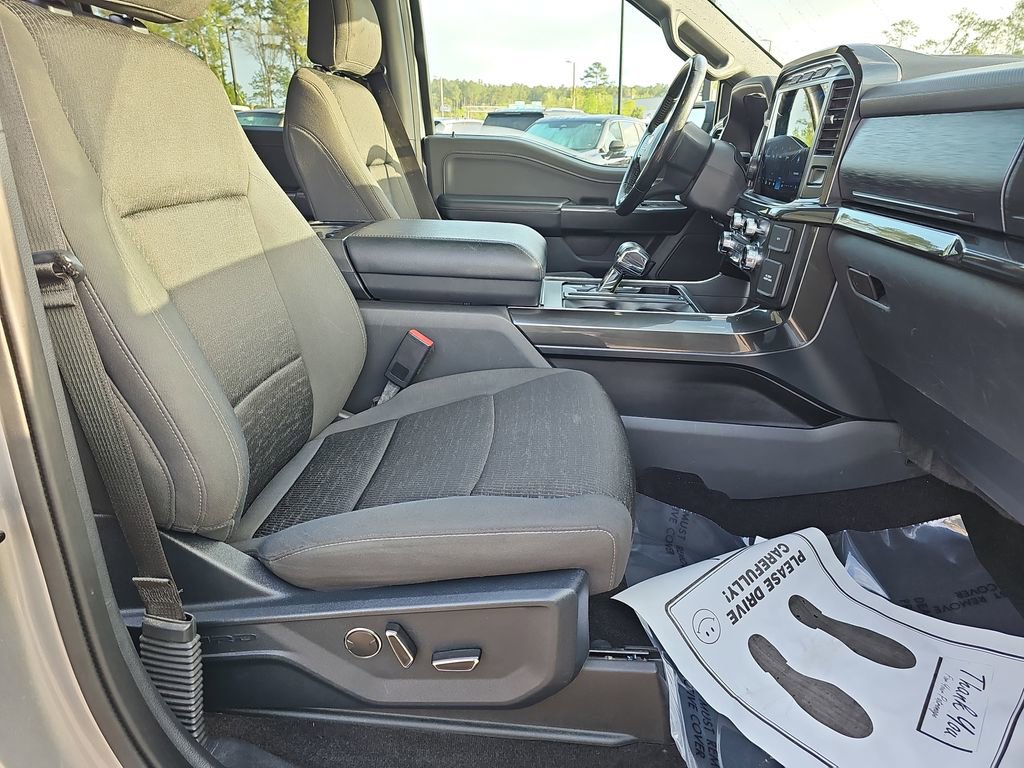 Used 2021 Ford F150 XLT w/ Equipment Group 302A High image 13