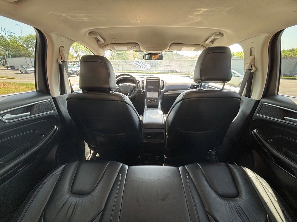 Used 2022 Ford Edge Titanium AWD/4WD image 14