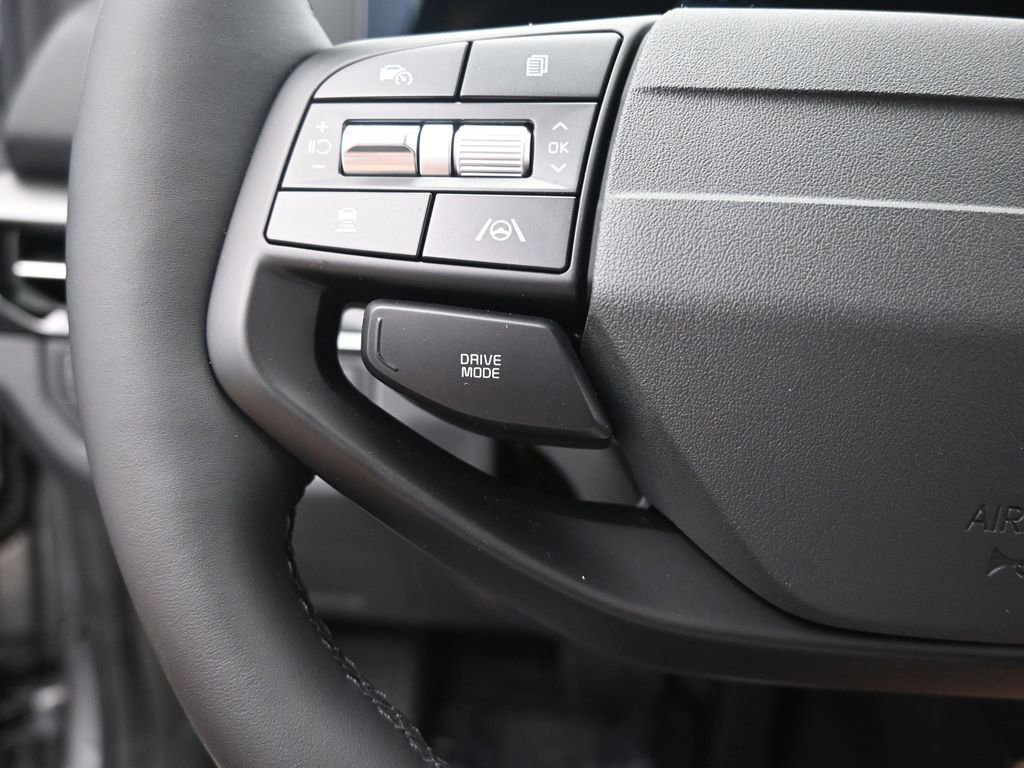 New 2026 Kia Sportage LX image 32