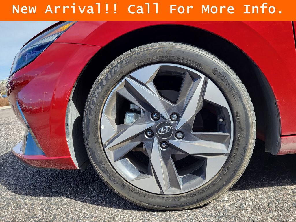 Used 2022 Hyundai Elantra Limited w/ Cargo Package image 8