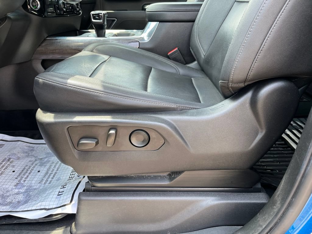 Used 2022 Chevrolet Silverado 1500 LTZ w/ LTZ Convenience Package II AWD/4WD image 14