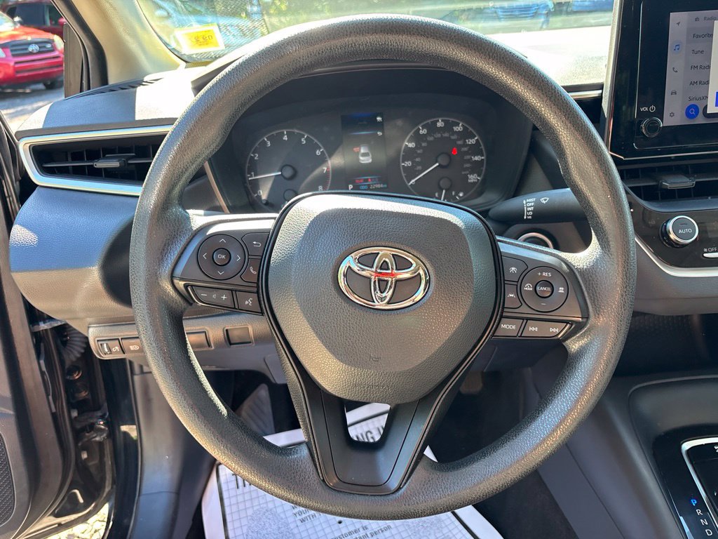 Used 2023 Toyota Corolla LE w/ LE Premium Package FWD image 20