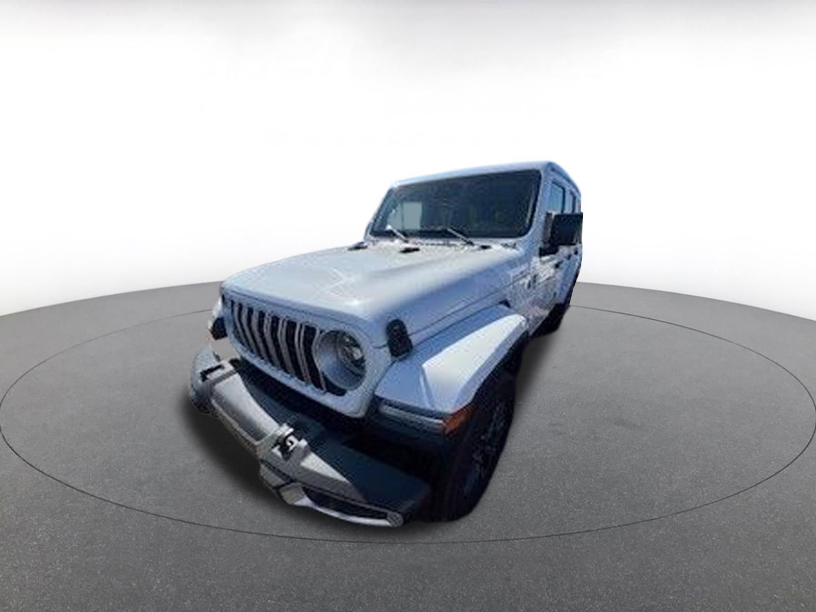 Used 2025 Jeep Wrangler Sahara image 3