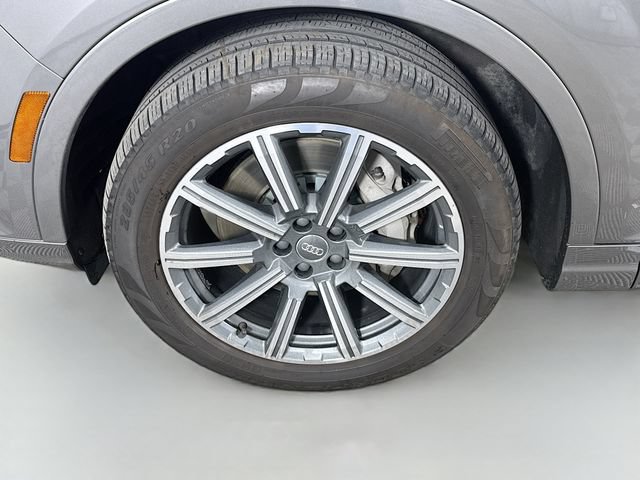 Used 2018 Audi Q7 3.0T Prestige AWD/4WD image 32