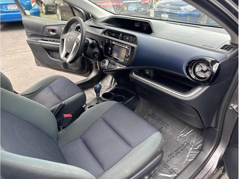 Used 2015 Toyota Prius C Two image 23