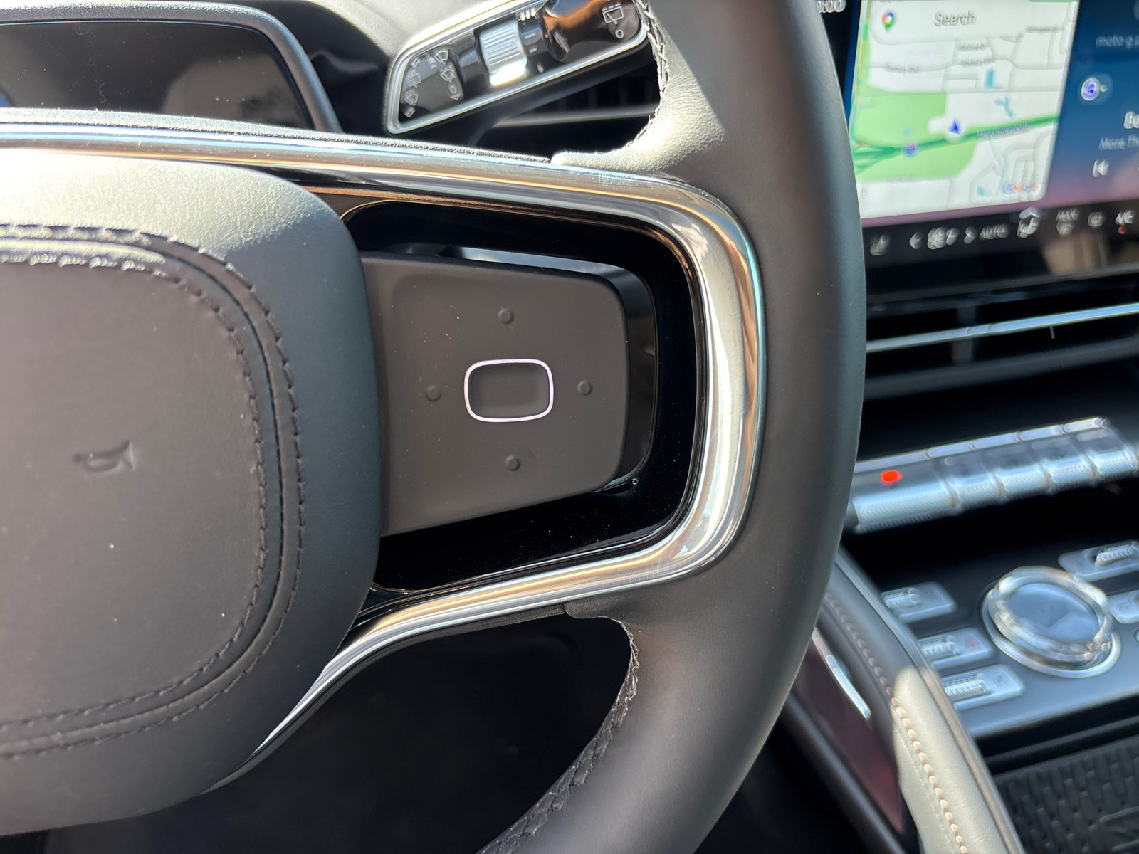 New 2026 Lincoln Nautilus Reserve AWD/4WD image 18
