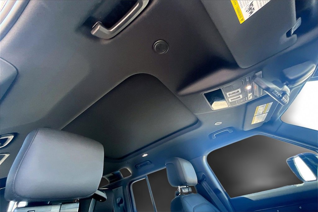 Certified 2025 Land Rover Defender 110 S image 17