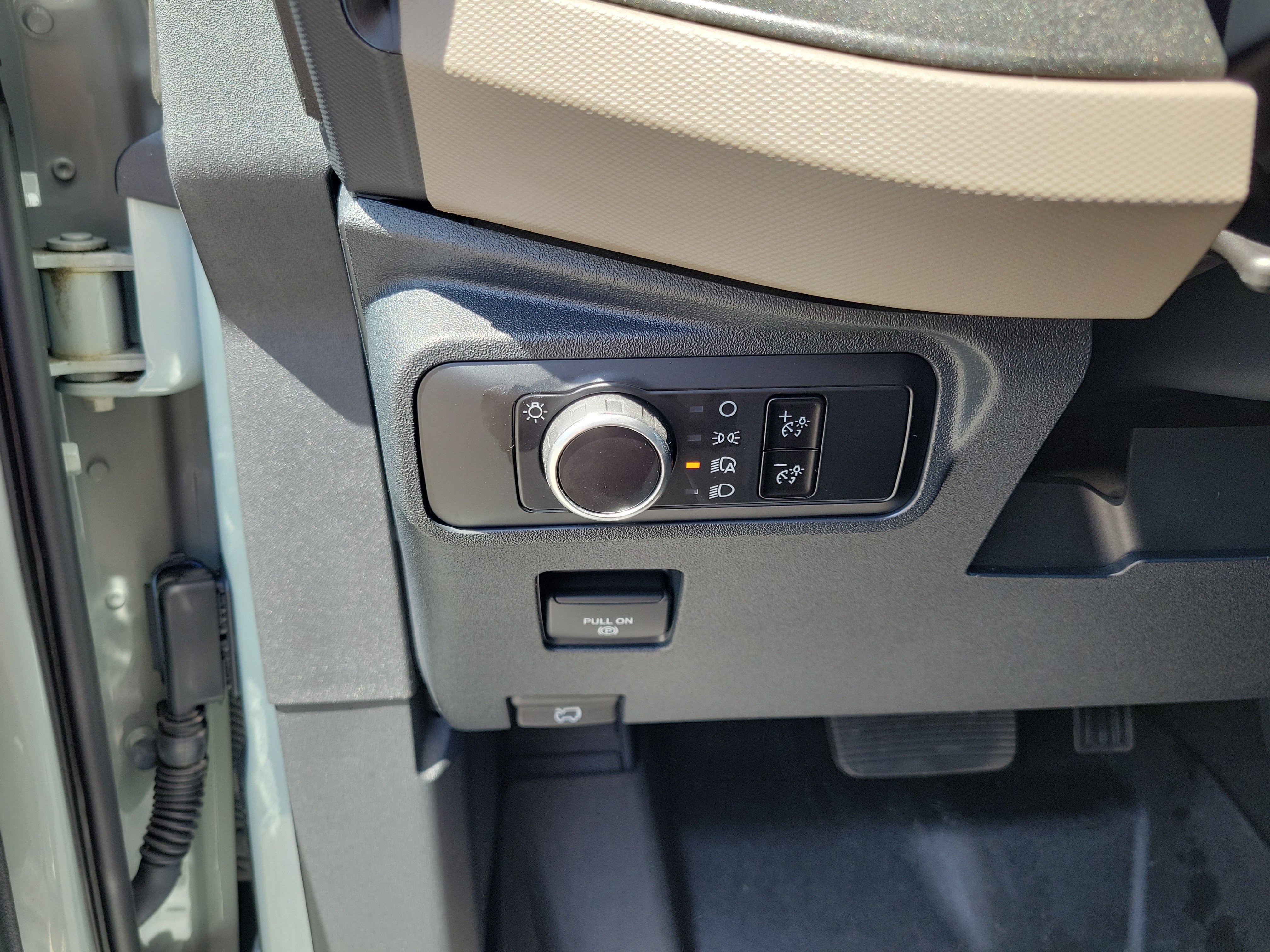 Used 2024 Ford Bronco Wildtrak image 9