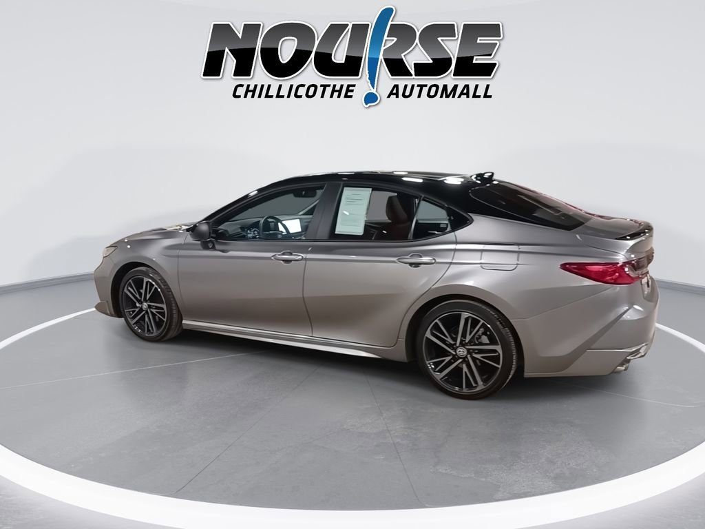 Used 2025 Toyota Camry XSE FWD image 6