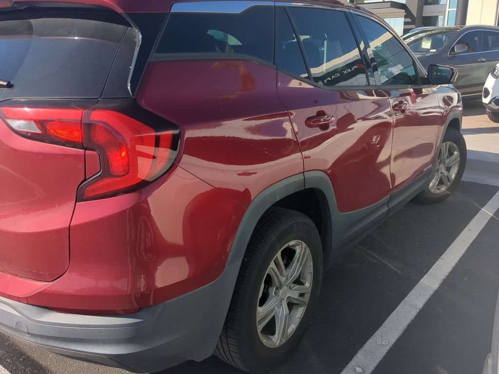 Used 2019 GMC Terrain SLE FWD image 4
