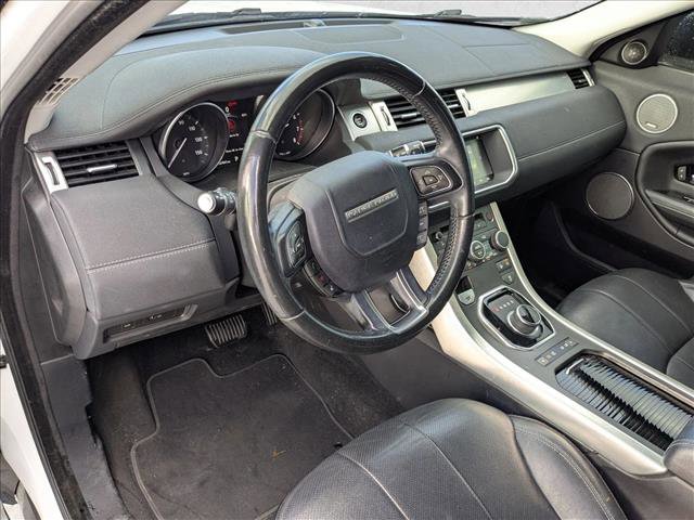 Used 2017 Land Rover Range Rover Evoque SE Premium image 9