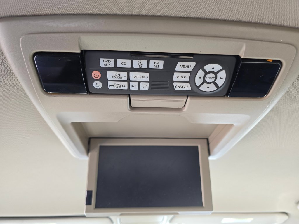 Used 2016 Honda Odyssey SE image 16