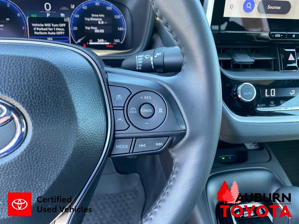 Certified 2026 Toyota Corolla SE w/ SE Package FWD image 36
