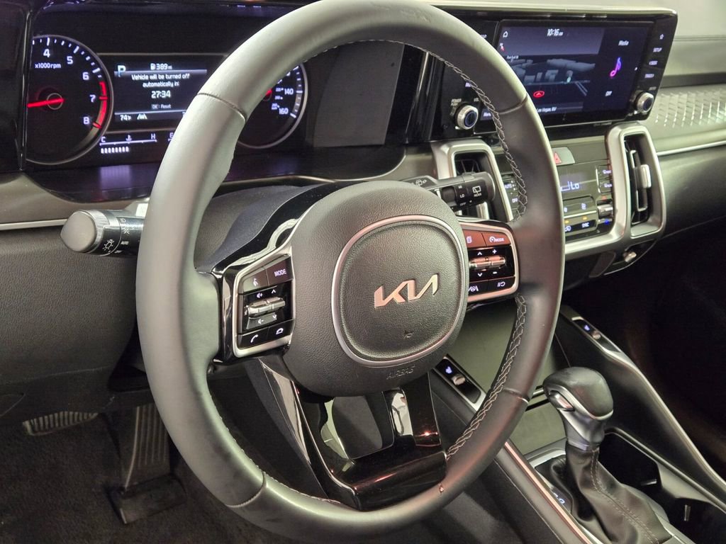Used 2022 Kia Sorento S FWD image 26