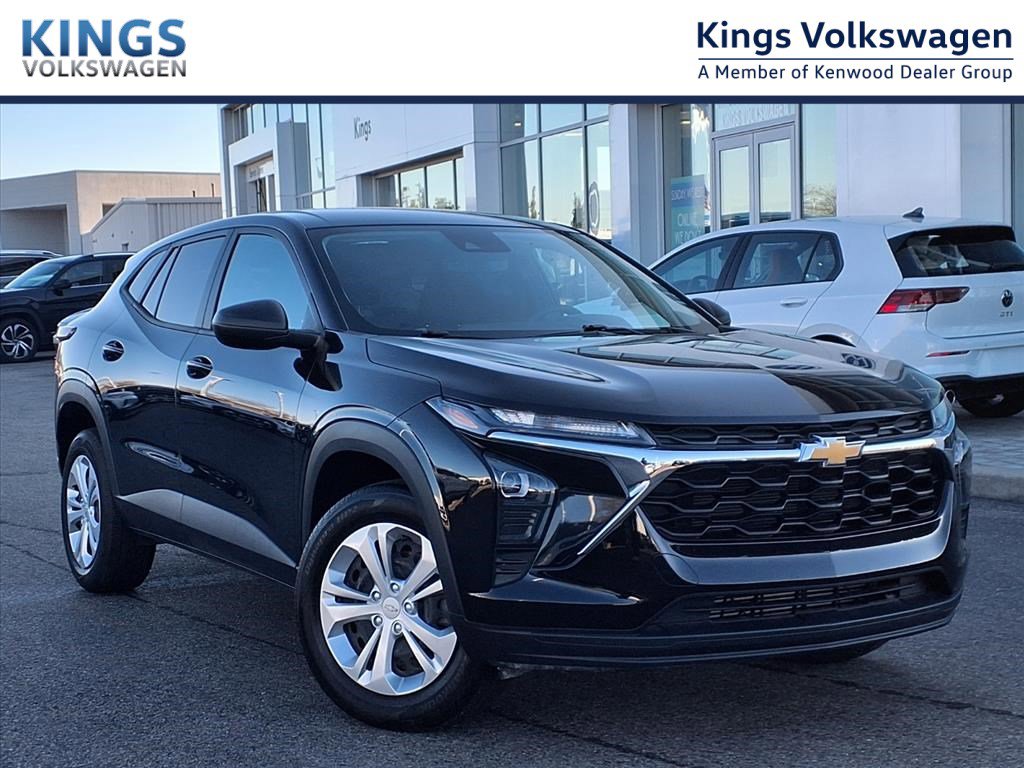 Used 2024 Chevrolet Trax LS