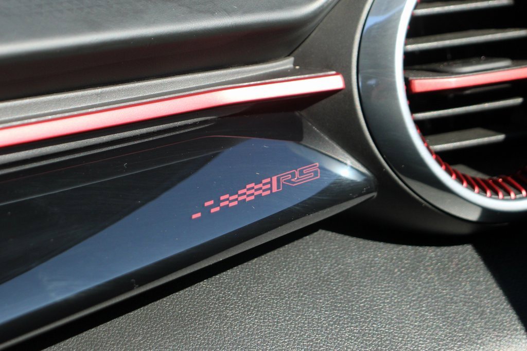 Used 2024 Chevrolet Trax RS w/ Sunroof Package image 35