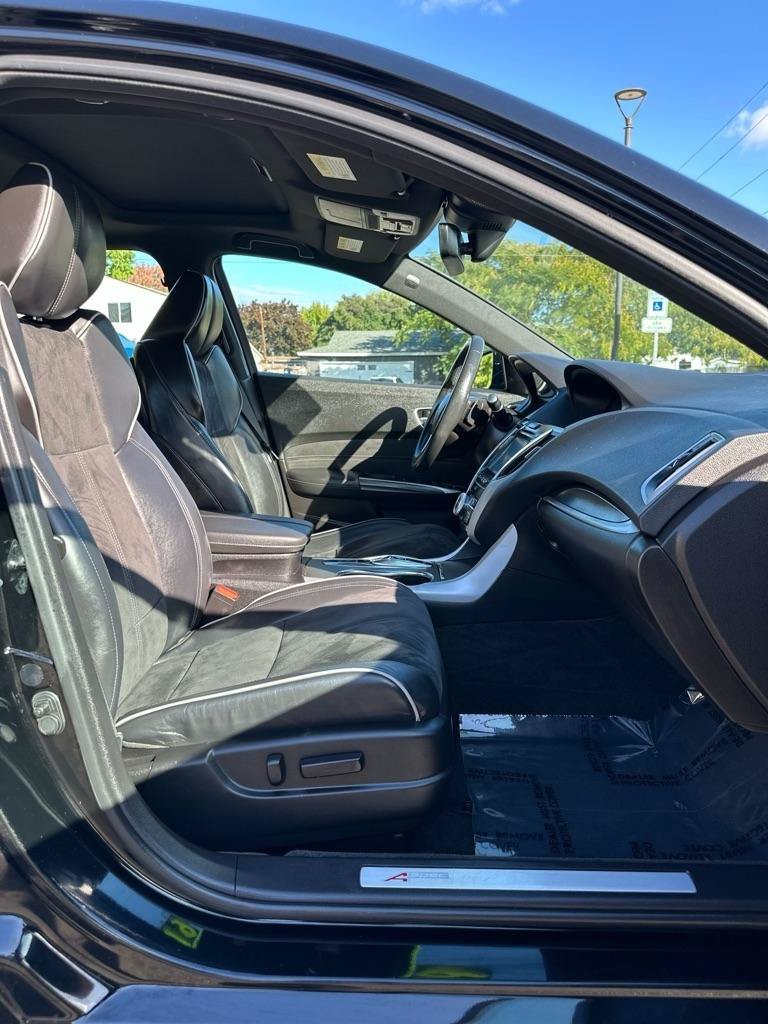 Used 2019 Acura TLX w/ Technology & A-SPEC Package FWD image 15