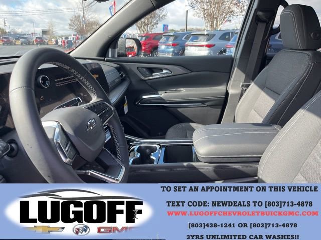 New 2026 Chevrolet Traverse LT w/ Midnight/Sport Edition FWD image 8