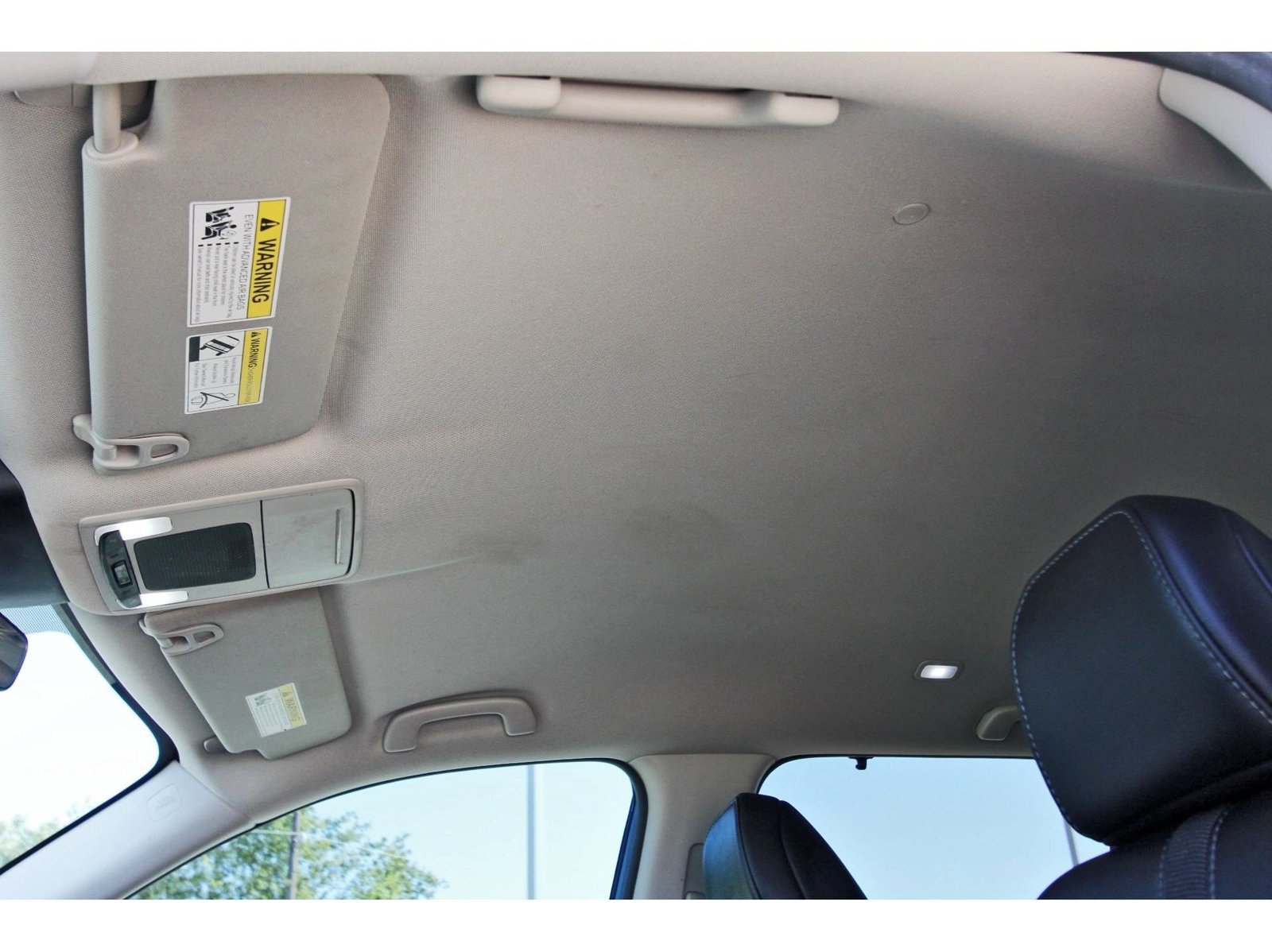 Used 2025 Honda Pilot EX-L image 29