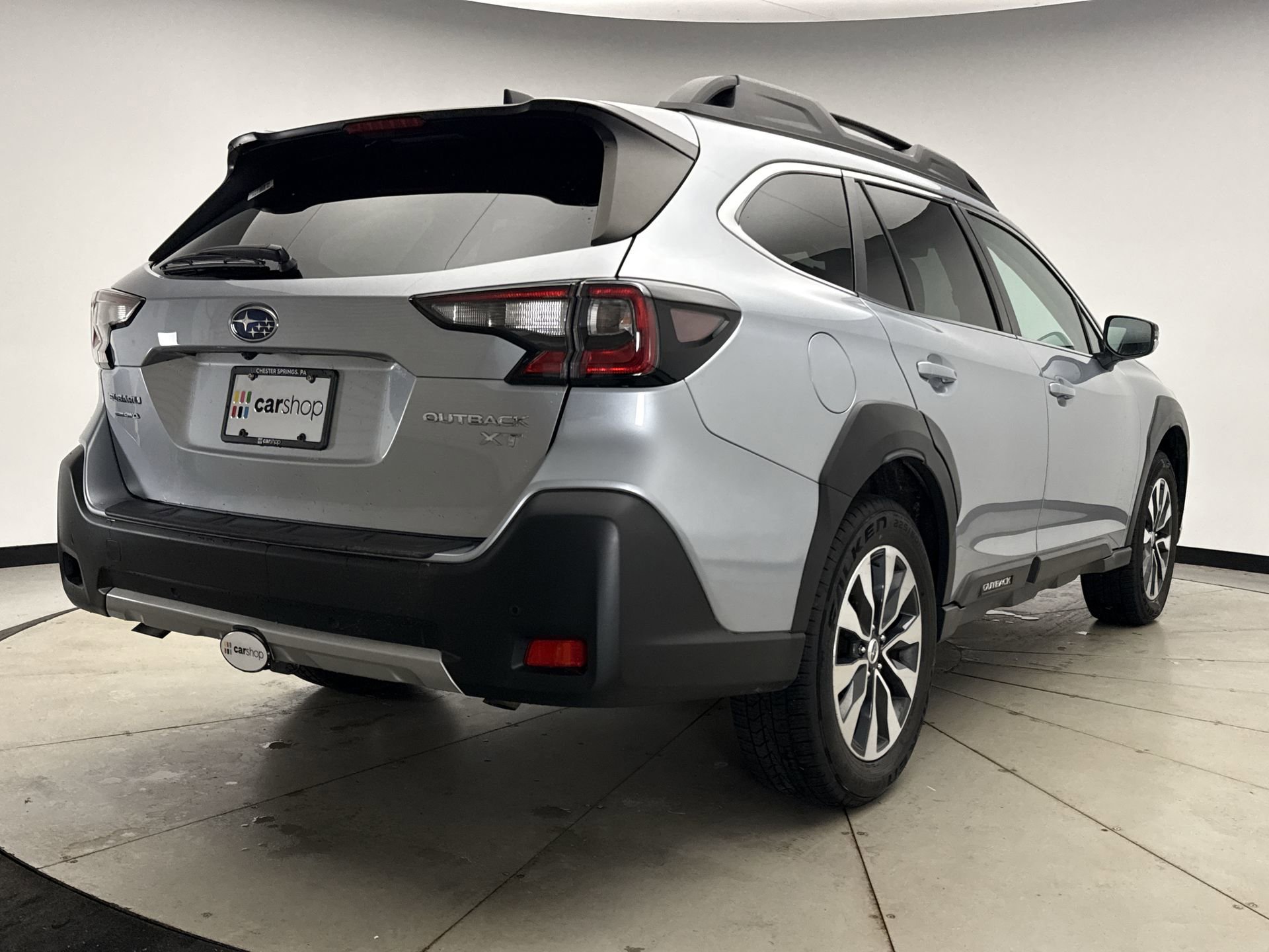 Used 2023 Subaru Outback Limited XT AWD/4WD image 5