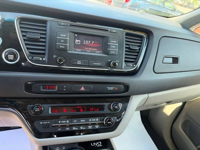 Used 2015 Kia Sedona EX FWD image 13
