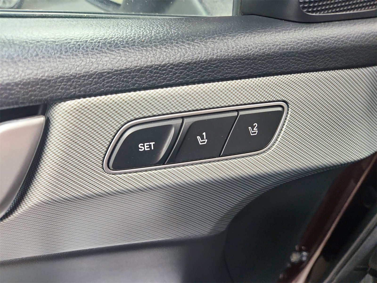 Used 2023 Hyundai Palisade SEL w/ Premium Package image 21