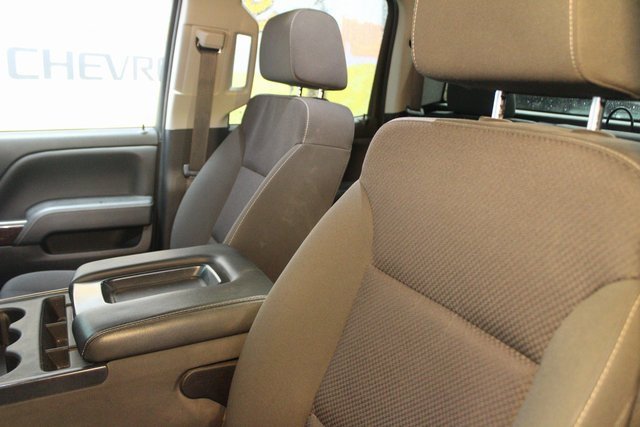 Used 2018 GMC Sierra 1500 SLE image 16