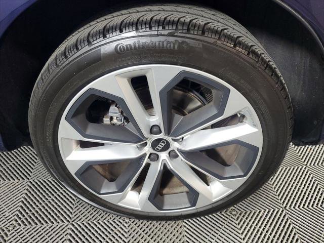 Certified 2021 Audi Q3 2.0T Premium Plus AWD/4WD image 11