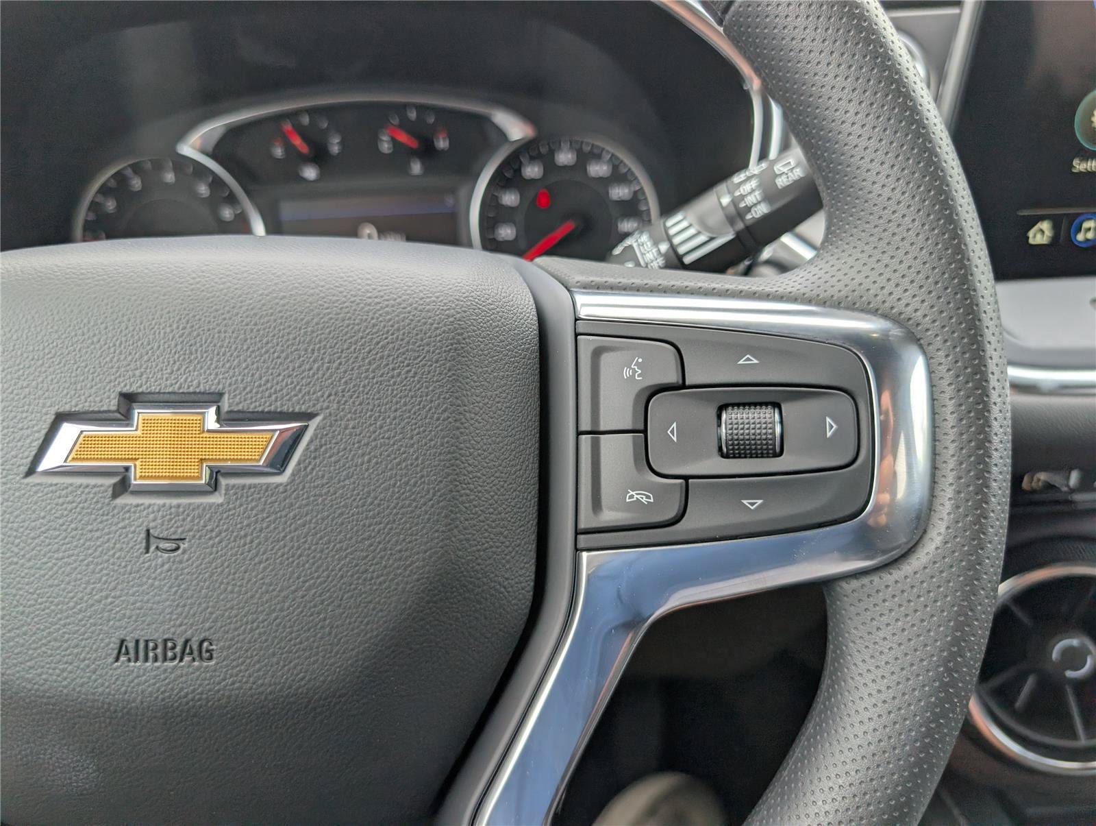New 2026 Chevrolet Blazer LT w/ Convenience Package AWD/4WD image 21