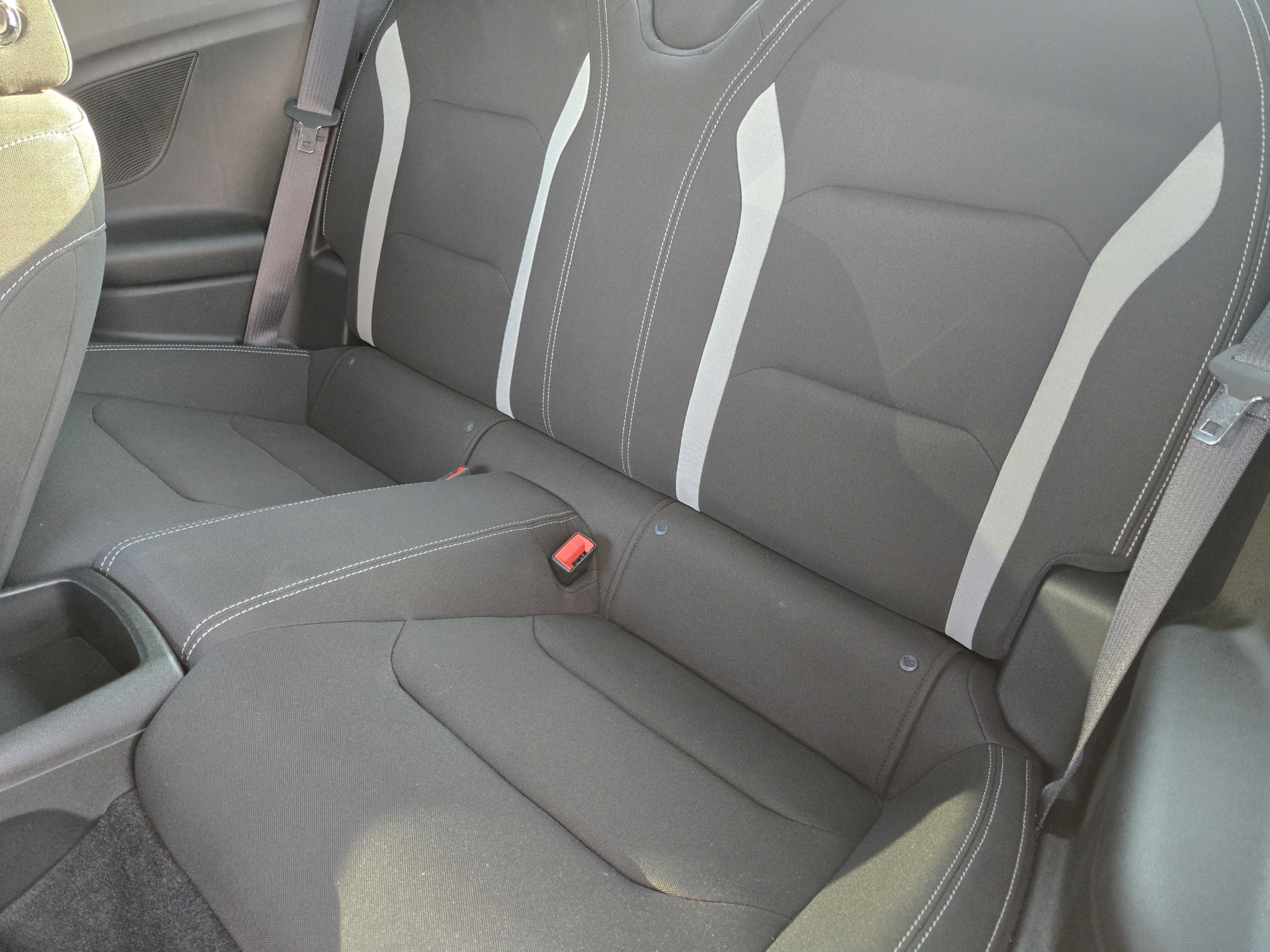 Used 2020 Chevrolet Camaro SS RWD image 26